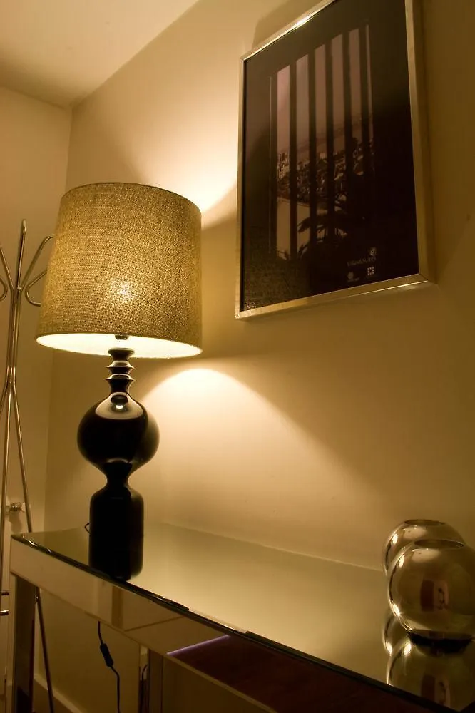 HolidayLovers Chiado Deluxe Apartamento Lisboa Portugal
