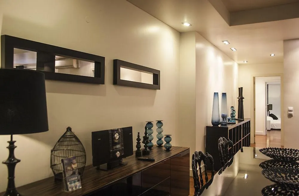 HolidayLovers Chiado Deluxe Apartamento Lisboa