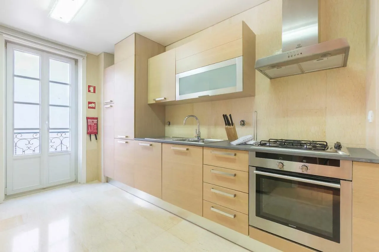 HolidayLovers Chiado Deluxe Apartamento Lisboa Portugal
