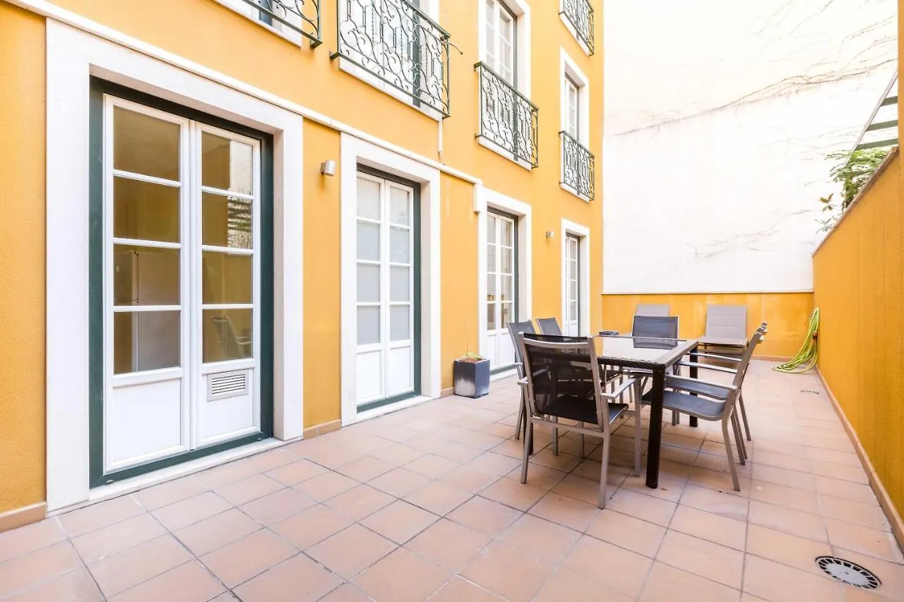 HolidayLovers Chiado Deluxe Apartamento Lisboa