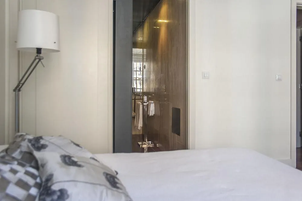 Chiado Deluxe By Architecture Tote Ser Apartment