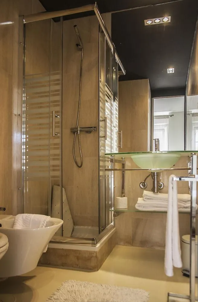 Chiado Deluxe By Architecture Tote Ser Lisbon